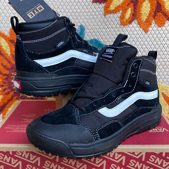 Vans Ultrarange Exo Hi Black/Black WMNS sneakers - boots - Picture 9 of 16